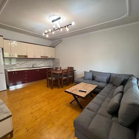 Apartment Jeton' Appartament *