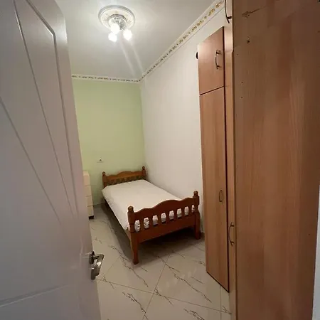 Apartment Jeton' Appartament *